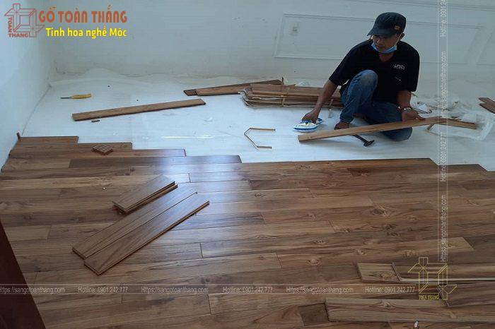 Sàn gỗ teak tự nhiên thi công tại Villa Khang Điền Quận 9