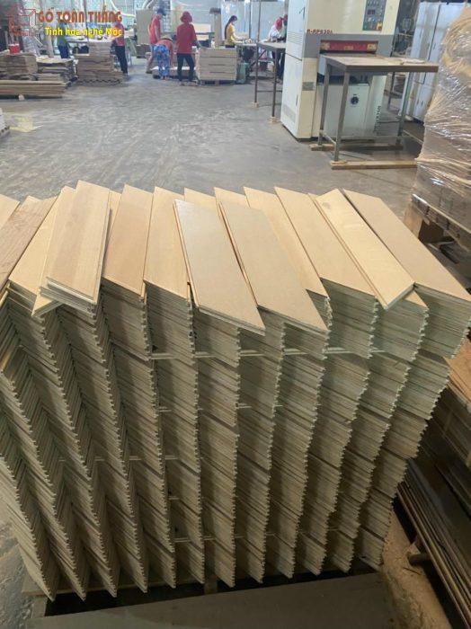 Sàn gỗ Sồi tại Quận 9 - Công trình nhà A Quang Gia Hòa 2 Sàn gỗ Sồi được sản xuất tại nhà máy