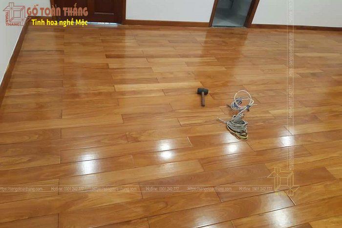 Sàn gỗ Gõ đỏ 15x90x750mm 6 Sàn gỗ Gõ đỏ 15x90x750mm - Ảnh 6