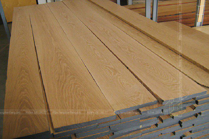 Cầu thang gỗ Sồi Mỹ nhập khẩu (Oak)