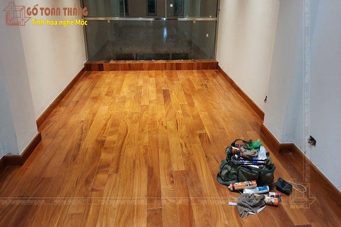 Sàn gỗ Gõ đỏ 18x150x1850mm 3 Sàn gỗ Gõ đỏ 18x150x1850mm - Ảnh 3