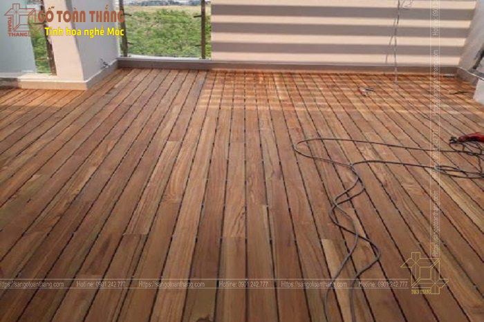 Sàn Gỗ Teak (Giá Tỵ) ngoài trời 4 Sàn Gỗ Teak (Giá Tỵ) ngoài trời - Ảnh 4