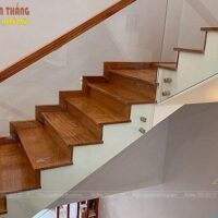Cầu thang gỗ Gõ đỏ Nam Phi 10
