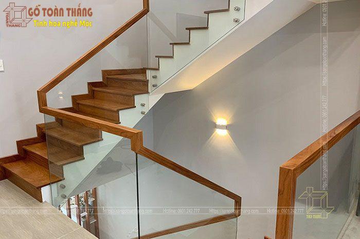 Cầu thang gỗ Gõ đỏ Nam Phi 6 Cầu thang gỗ Gõ đỏ Nam Phi - Ảnh 6