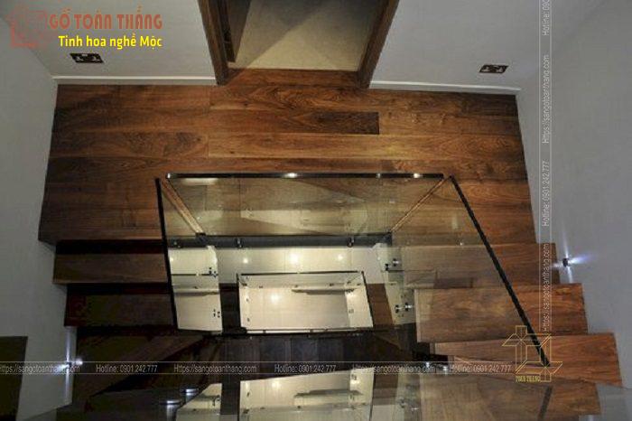 Cầu thang gỗ Óc Chó (Walnut) 9 Cầu thang gỗ Óc Chó (Walnut) - Ảnh 9