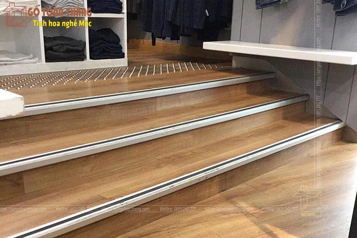 Cầu thang gỗ công nghiệp 1 Cầu thang gỗ công nghiệp