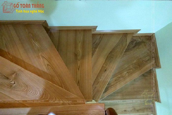 Cầu thang gỗ Tần Bì (Ash) 6 Cầu thang gỗ Tần Bì (Ash) - Ảnh 6