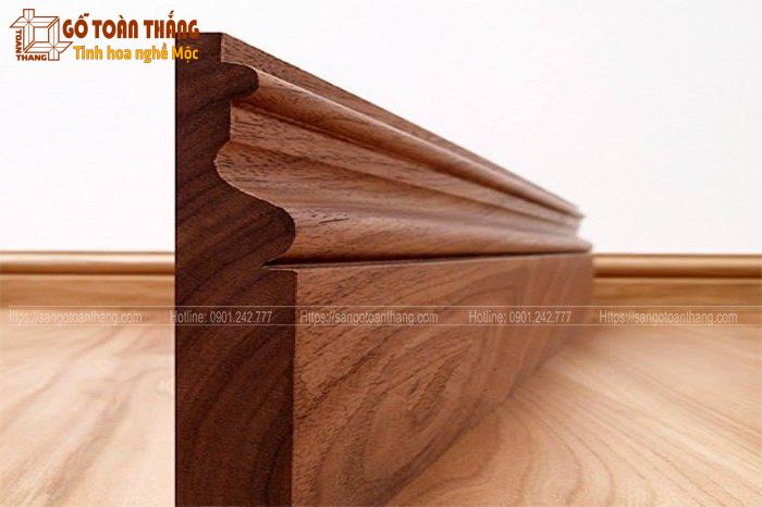 Len chân tường gỗ tự nhiên Óc chó