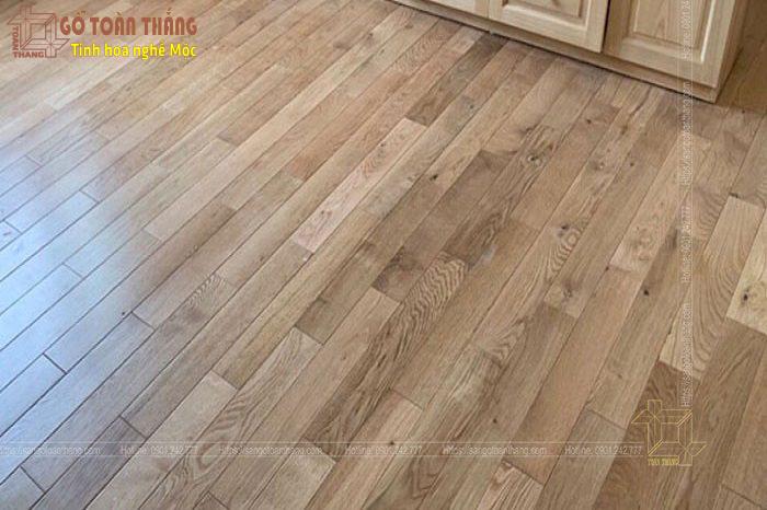 Sàn gỗ Sồi tại Nhà Bè - Công trình A Thuận 1 Sàn gỗ Sồi Mỹ là lựa chọn hoàn hảo cho không gian nhà hiện đại