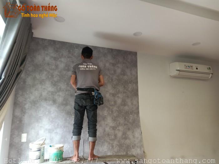 Thi công giấy dán tường tại Quận 5, TPHCM - Nhà A Hồng Chị Yến 35