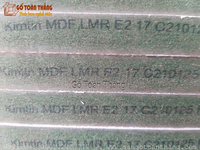 Gỗ MDF cốt màu xanh loại LMR