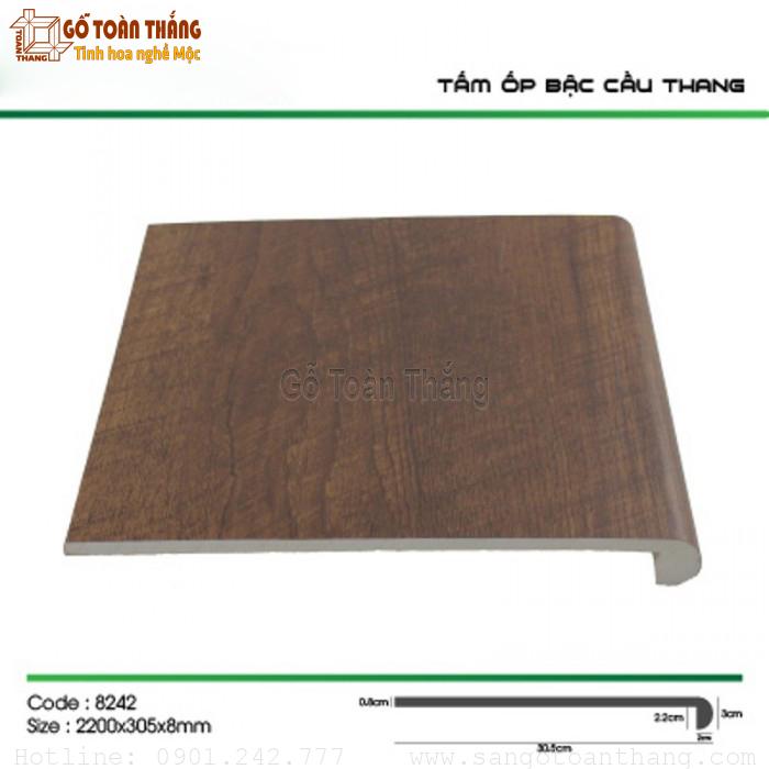 Cầu thang nhựa giả gỗ CTN-8242 1 Cầu thang nhựa giả gỗ CTN-8242