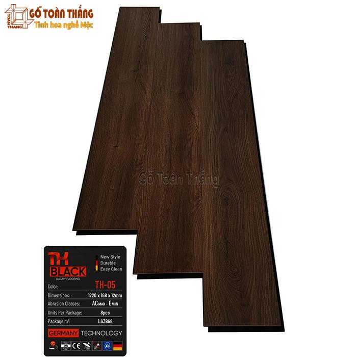 Sàn gỗ THBlack cốt đen 12mm TH-05 1 Sàn gỗ THBlack cốt đen 12mm TH-05