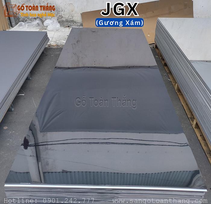 Tấm than tre 8mm tráng gương xám JGX 1 Tấm than tre 8mm tráng gương xám JGX