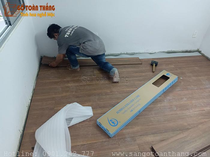 Dịch vụ Sửa chữa sàn gỗ: Báo giá trọn gói không phát sinh 3 Sàn gỗ Toàn Thắng có đội ngũ thợ sửa chữa chuyên nghiệp