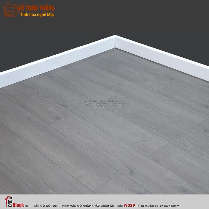 Sàn gỗ One Black cốt đen 12mm W029 1 Sàn gỗ One Black cốt đen 12mm W029