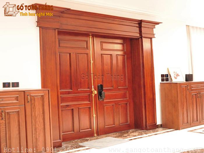 108+ Mẫu phào chỉ Cửa chính tạo điểm nhấn đẹp cho căn nhà 28 Mẫu phào chỉ cửa chính 22