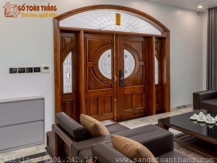 108+ Mẫu phào chỉ Cửa chính tạo điểm nhấn đẹp cho căn nhà 25 Mẫu phào chỉ cửa chính 19