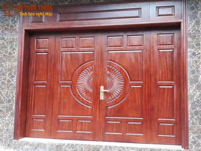 108+ Mẫu phào chỉ Cửa chính tạo điểm nhấn đẹp cho căn nhà 22 Mẫu phào chỉ cửa chính 16