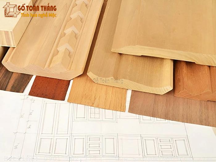 Phào chỉ gỗ tự nhiên: 28+ Mẫu đẹp và báo giá năm 2025 2 Phào chỉ làm từ 100% gỗ tự nhiên
