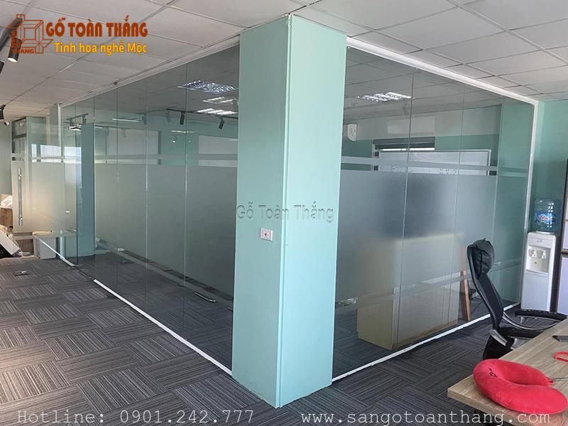 Mẫu Decal dán kính đẹp công trình 06