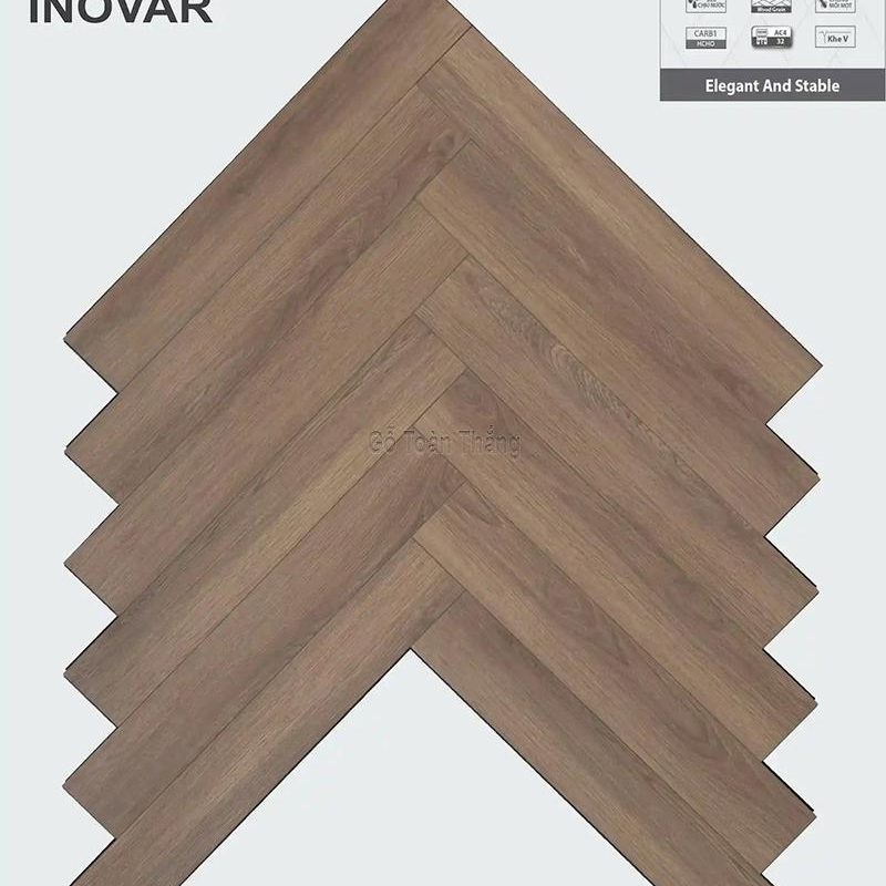 Sàn gỗ INOVAR 12mm xương cá KBM4947