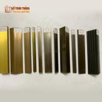 Nẹp đồng chữ V mặt gân 4