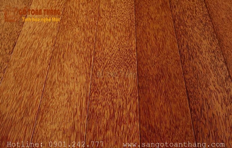 Để sàn gỗ dừa luôn bền đẹp, bạn cần chú ý đến việc bảo quản và vệ sinh