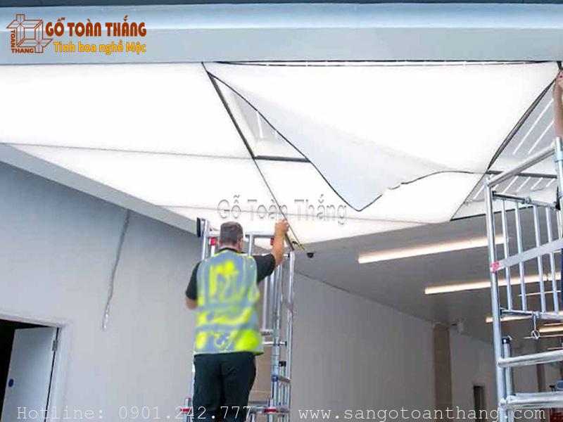 Sàn gỗ Toàn Thắng - Đơn vị thi công trần xuyên sáng chuyên nghiệp tại HCM