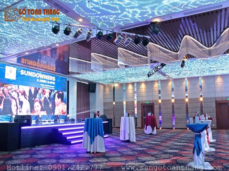 Trần xuyên sáng hiện nay không còn quá xa lạ với thị trường Việt Nam Trần xuyên sáng hiện nay không còn quá xa lạ với thị trường Việt Nam