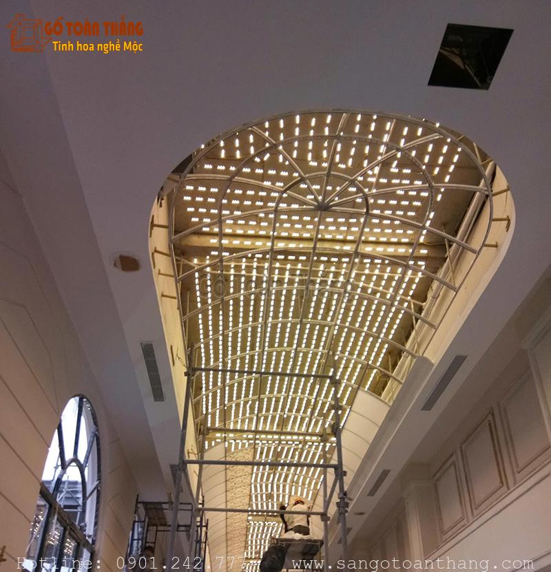 Trần xuyên sáng Barrisol nhìn từ bên trong