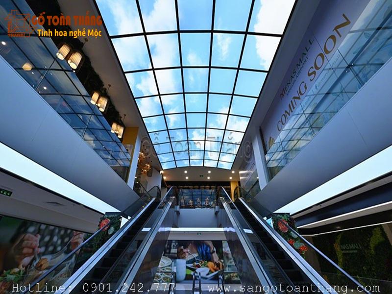 Mẫu Trần xuyên sáng Barrisol cho trung tâm thương mại