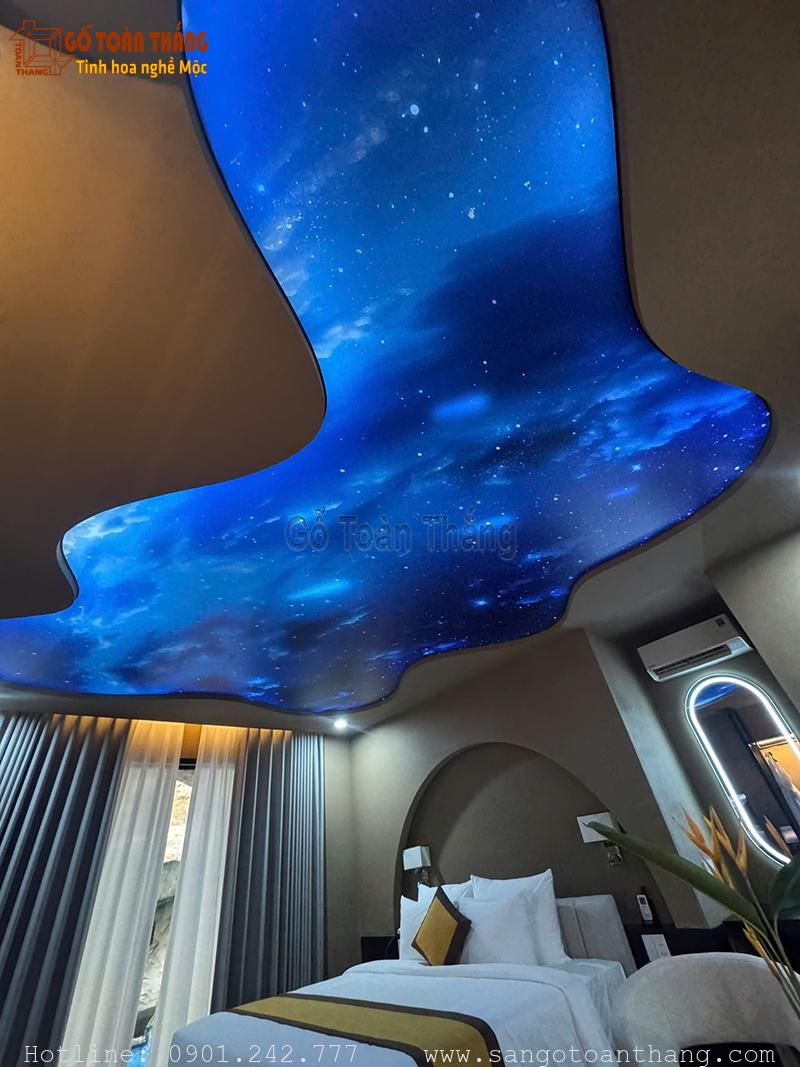 Mẫu Trần xuyên sáng đẹp 02 Mẫu Trần xuyên sáng đẹp 02