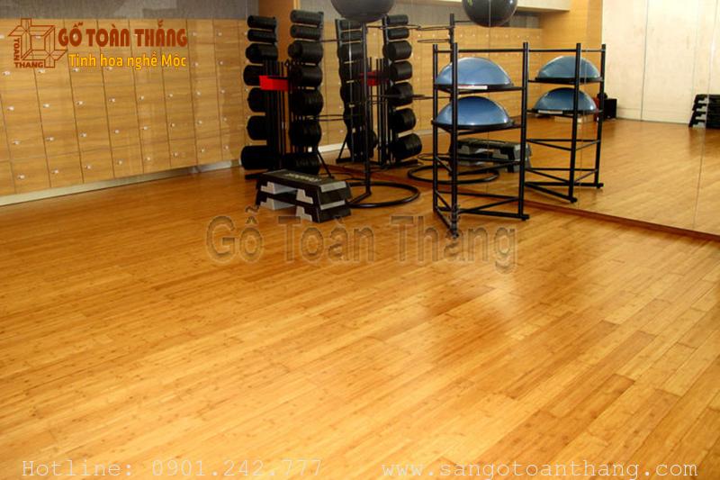 Sàn tre ép nghiêng sử dụng ở các phòng tập Sàn tre ép nghiêng sử dụng ở các phòng tập