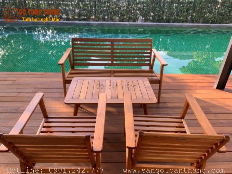 Bộ bàn ghế gỗ Teak ngoài trời 1 Bộ bàn ghế gỗ Teak ngoài trời