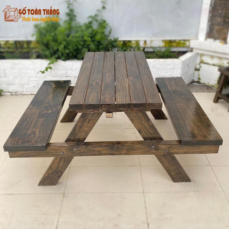 Bộ bàn ghế gỗ Thông ngoài trời 1 Bộ bàn ghế gỗ Thông ngoài trời