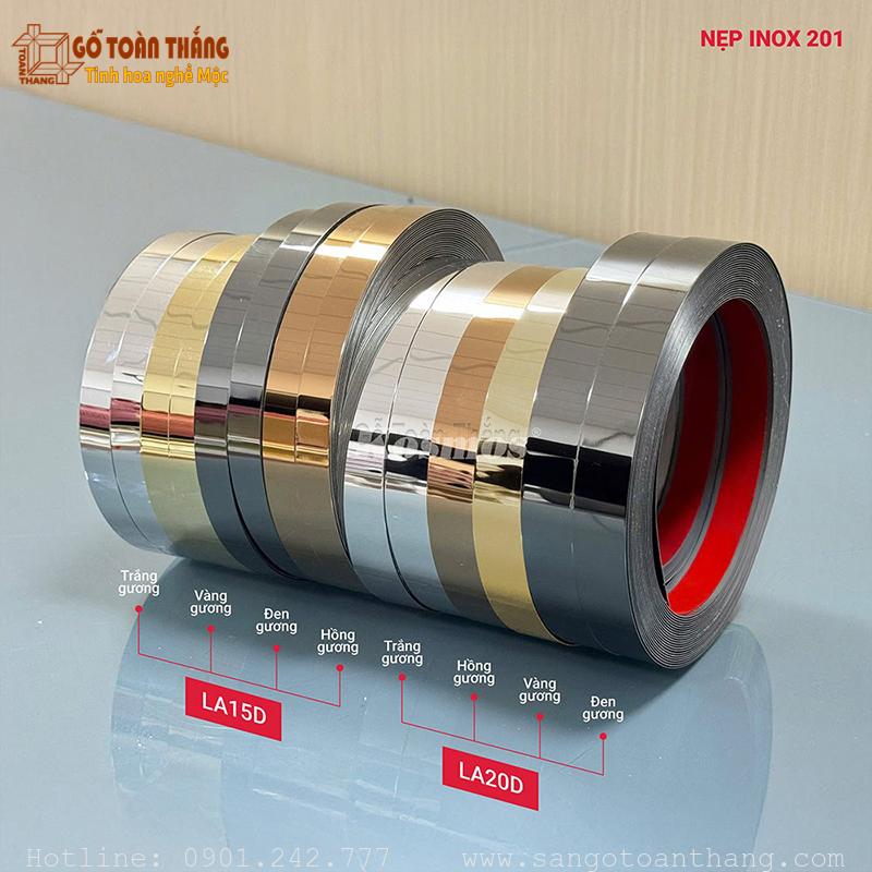 Kích thước La inox có keo sẵn nhiều kích thước để lựa chọn