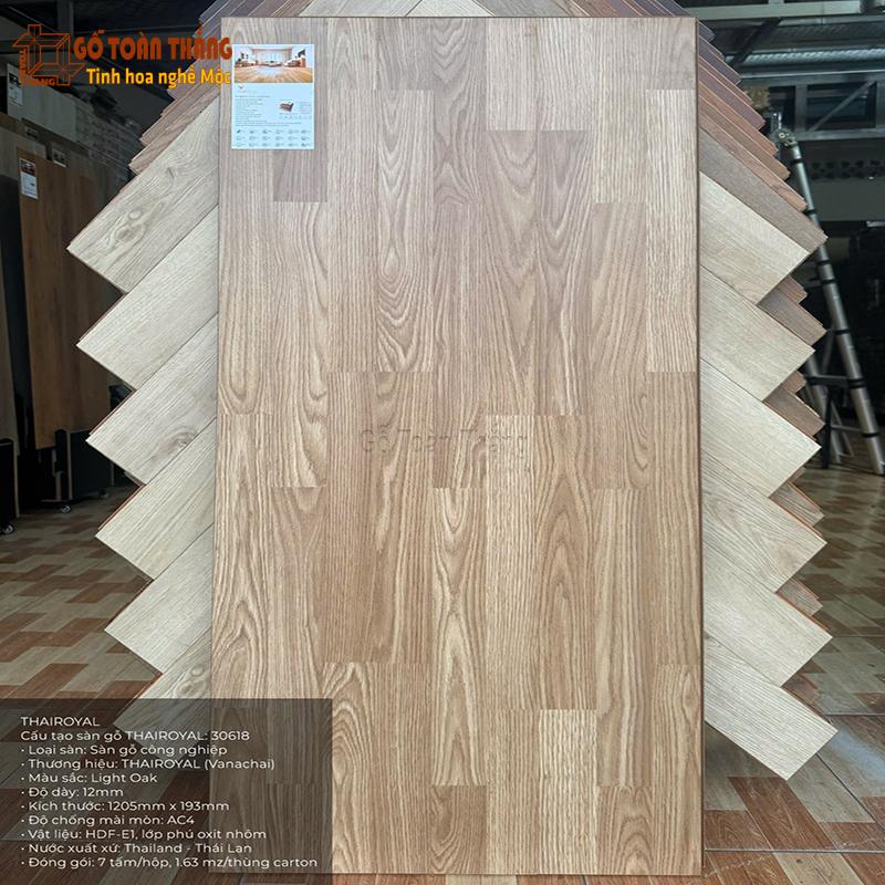 Sàn gỗ công nghiệp Thairoyal 12mm