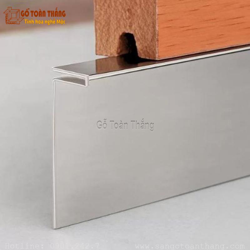 Không dùng len âm ở những nơi ẩm ướt nhiều côn trùng