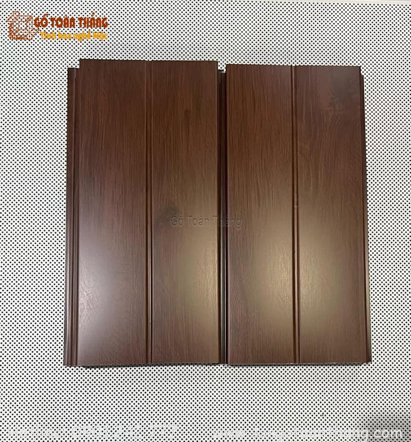 Trần nhôm giả gỗ là hệ trần được thi công từ hợp kim nhôm cao cấp