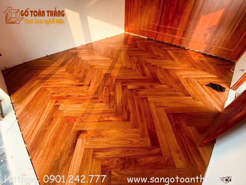 Sàn gỗ Gõ đỏ Lào xương cá 1 Sàn gỗ Gõ đỏ Lào xương cá