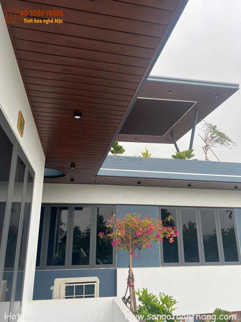 Mẫu trần nhôm giả vân gỗ đẹp 03
