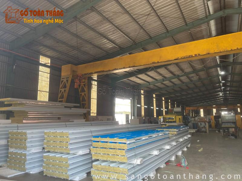 Mái panel PIR cách nhiệt