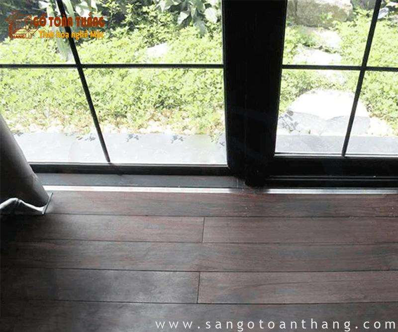 Nẹp nhôm kết thúc sàn An Cường là phụ kiện không thể thiếu trong thi công sàn gỗ Nẹp nhôm kết thúc sàn An Cường là phụ kiện không thể thiếu trong thi công sàn gỗ