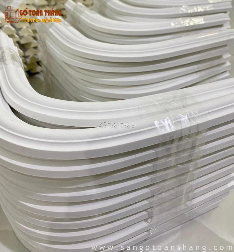 Phào chỉ dẻo: Ưu nhược điểm, ứng dụng, Báo giá năm 2026 10 Phào chỉ dẻo nhựa PU