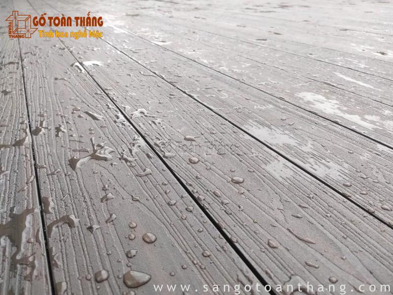 Sàn gỗ nhựa ngoài trời 2 da: Top 5+ Thương hiệu Uy tín & Rẻ 62 Hạn chế sàn đọng nước lâu, không thoát được